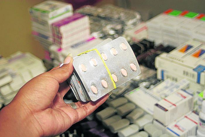 Monopolio podría iniciar si es que consorcio logra desaparecer a farmacias