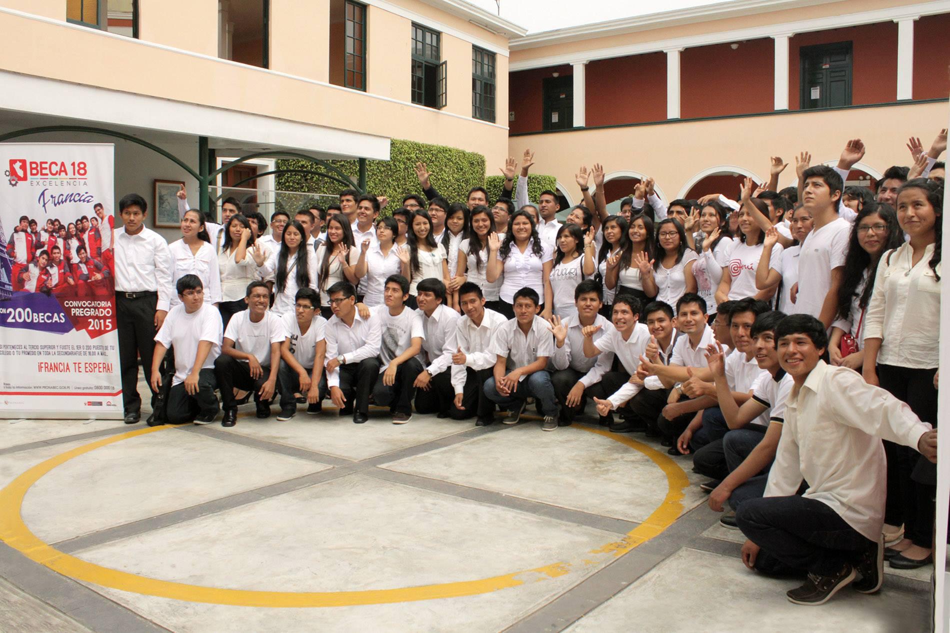  Chimbote: Cinco alumnos de UNS estudiarán becados en Francia