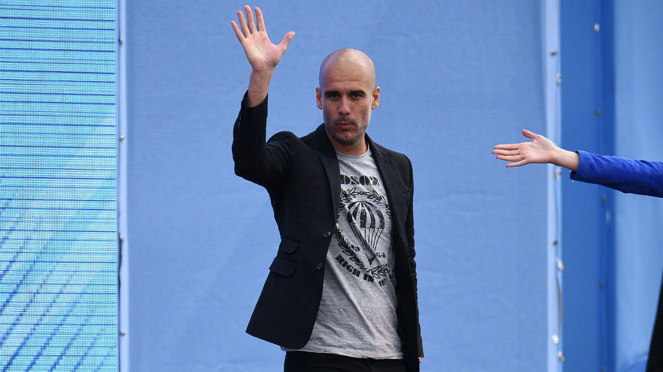 Pep Guardiola: "Lionel Messi tiene que retirarse en Barcelona"