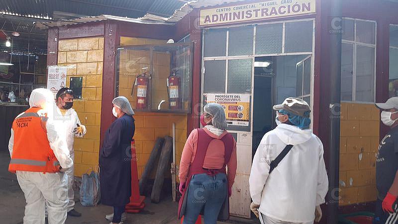 Tacna: Detienen a seis personas por falsificar autorización de comerciantes