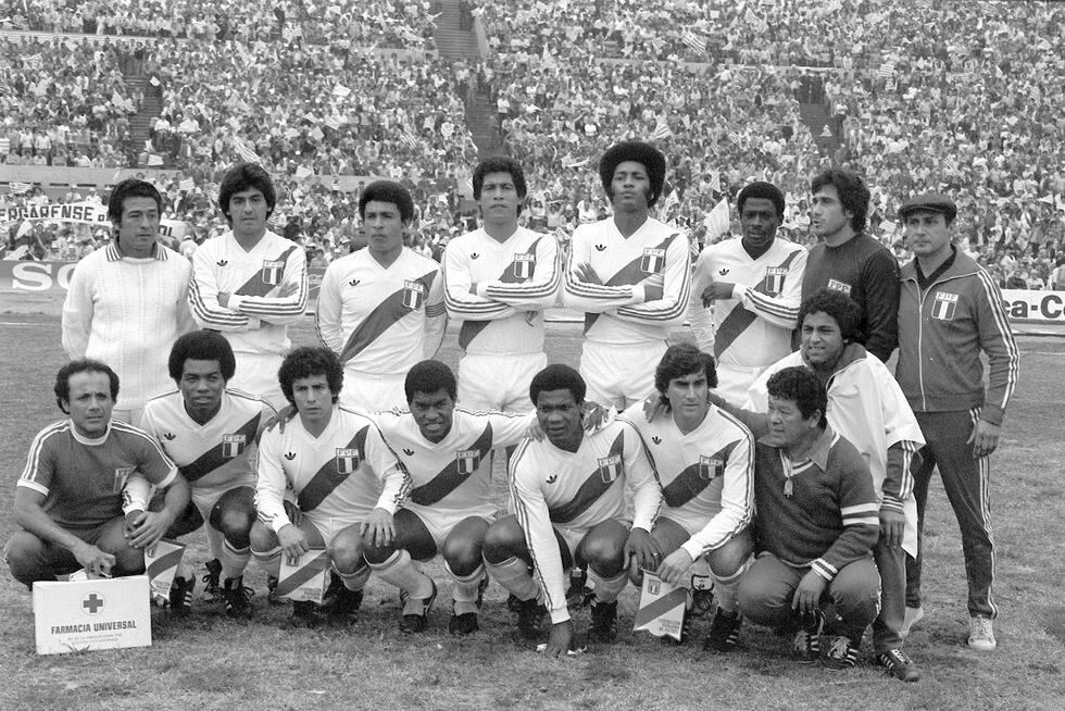 La marca alemana vistió a la Selección Peruana entre los años 1978 a 1981. Con esta indumentaria, jugamos el Mundial Argentina 1978 y clasificamos para España 1982. (Foto: GEC Archivo Histórico)
