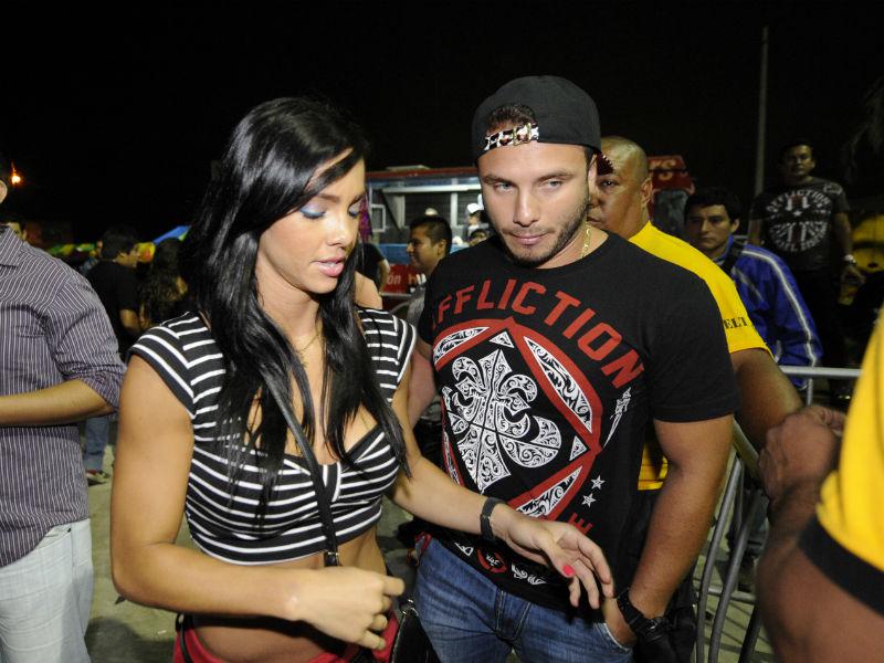 Combate: Paloma Fiuza denunció a Jenko del Río por violencia familiar