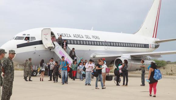 Fuerza Aérea trae hasta Piura a compatriotas varados en Cali