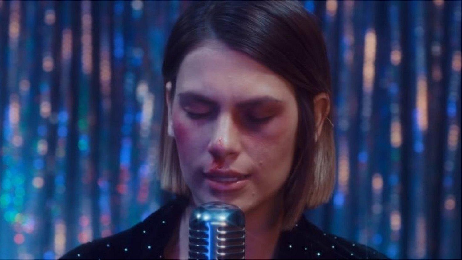 “Solo de mí”, la canción feminista de Bad Bunny (VIDEO)