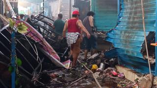 Incendio arrasa con más de 70 puestos en el mercado Anexo de Piura