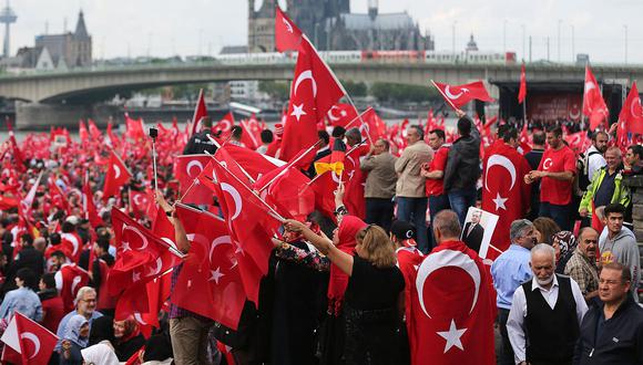 Turquía expulsó a 1400 miembros del ejército tras fallido golpe de estado