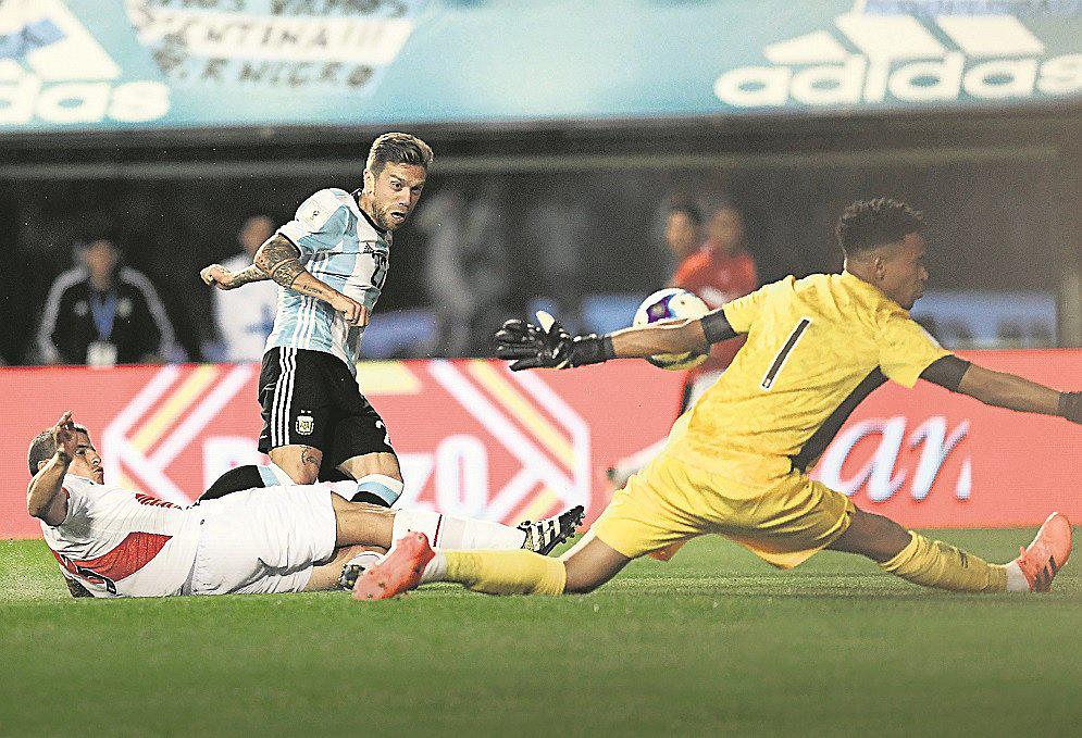 Selección peruana: Pedro Gallese fue más grande que la propia Bombonera (VIDEOS)