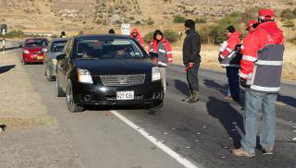 Más de 200 vehículos 'piratas' circulan entre Tacna y Moquegua