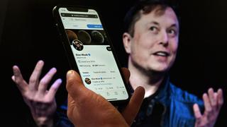 Elon Musk compra Twitter por US$ 44 mil millones y despide a varios altos ejecutivos