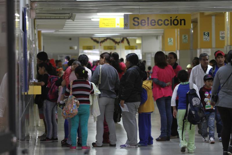 Miles se quedan sin atención médica