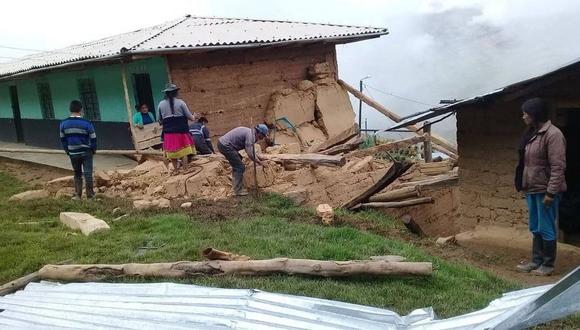 Vivienda y colegio colapsan por fuertes lluvias en Pataz 