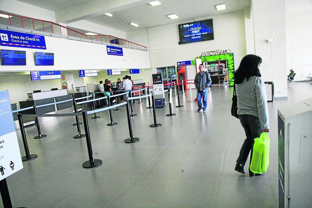 Tacna: aumenta flujo de viajeros por vía aérea en aeropuerto de la ciudad