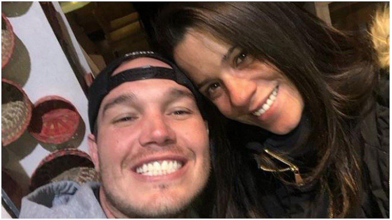 Vanessa Terkes muestra anillo tras anunciar compromiso con George Forsyth (FOTO)