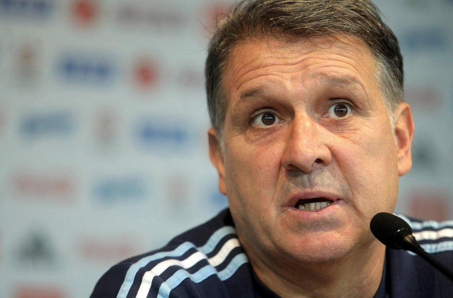 Argentina pide tecnología para evitar "errores" como gol de Perú a Brasil