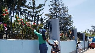 Ciudadanos no pueden visitar a sus familiares en cementerios por medidas sanitarias