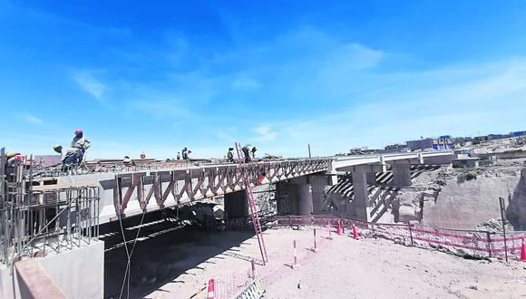 El avance en la construcción de ambos puentes presenta un retraso debido a observaciones en los expedientes técnicos. (Foto: GEC)