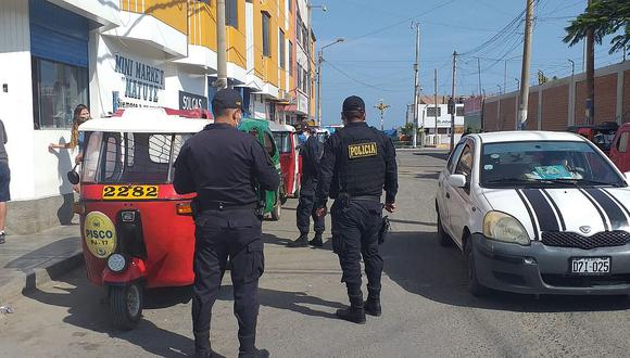 Puno: Policías impone más de mil papeletas y multas a conductores y peatones por incumplir cuarentena en Juliaca. (Foto referencial)