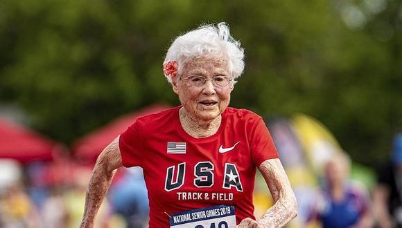 Esta mujer se reinventa al cumplir los 100 años de edad con el atletismo