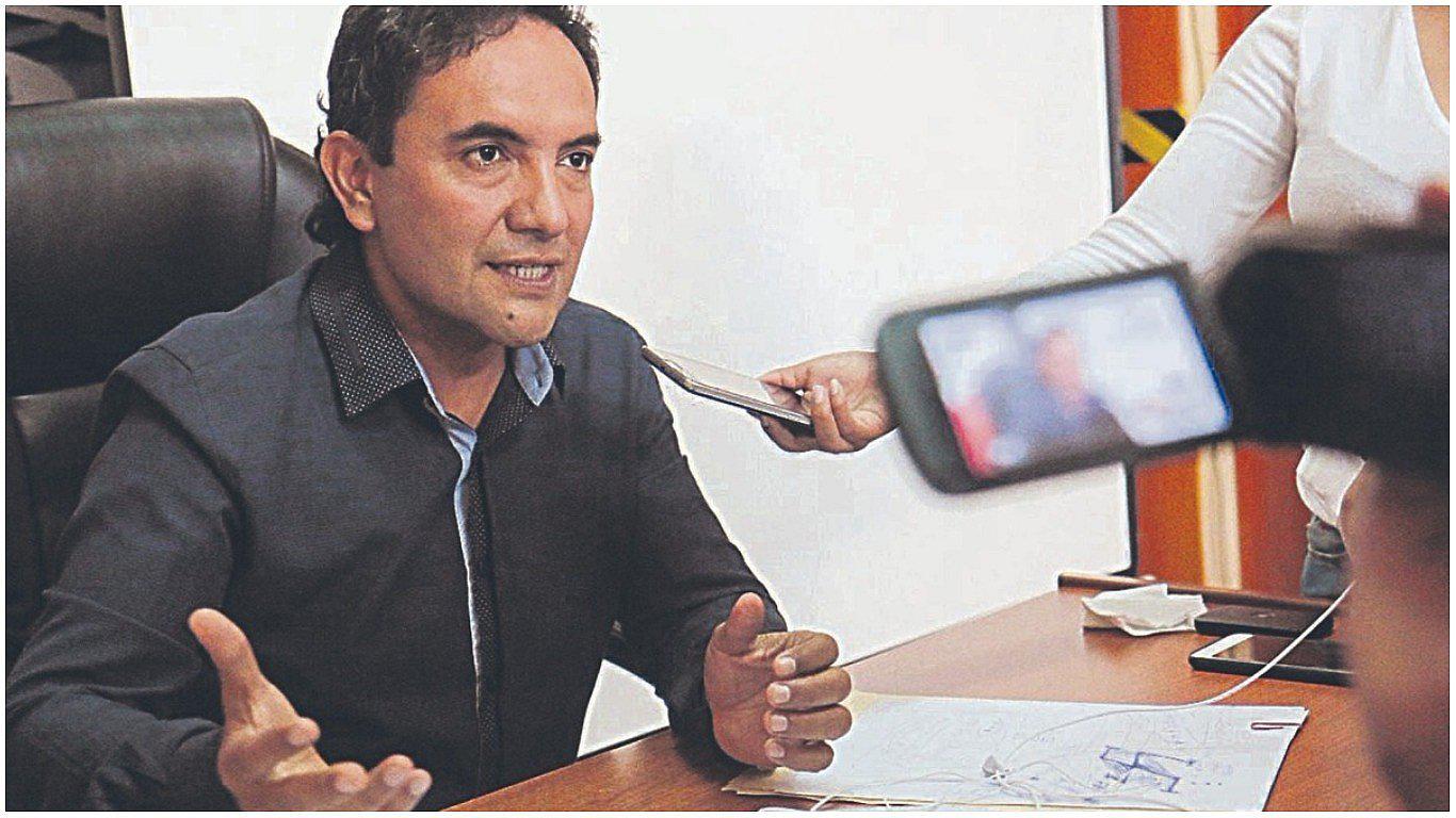 Fiscalía investigará 8 meses más a alcalde Valentín Fernández y su entorno  