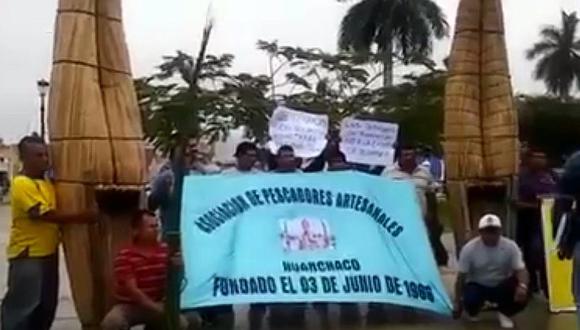 Trujillo: Asociación de Pescadores Artesanales de Huanchaco protestan por construcción de cámara de bombeo (VIDEO)