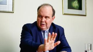 Rafael López Aliaga: “Urge la vacuna para reactivar la economía”