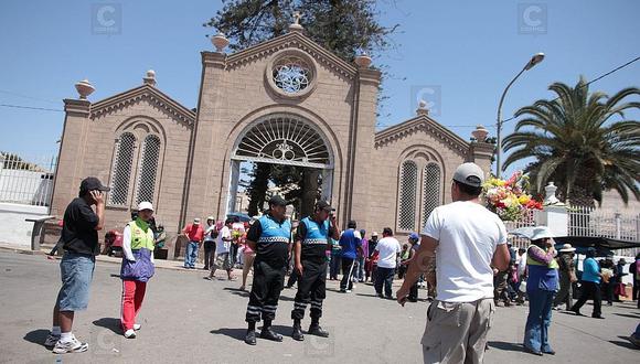 Todos los Santos: Prohíben comer, cantar y beber en Cementerio de Tacna