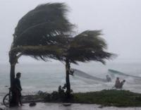 México: Huracán "Adrián" se eleva a categoría 4