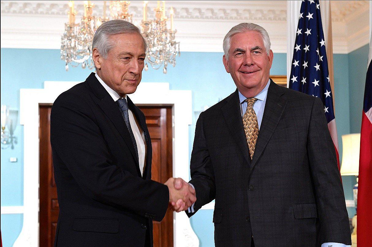 Chile busca congraciarse con el Gobierno de Donald Trump 