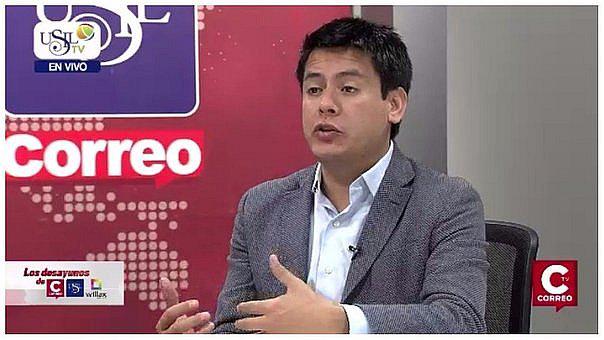 Vergara puede ser investigado sin que le levanten inmunidad, dicen congresistas