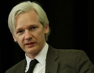 Ecuador se pronunciará hoy sobre asilo político de Assange