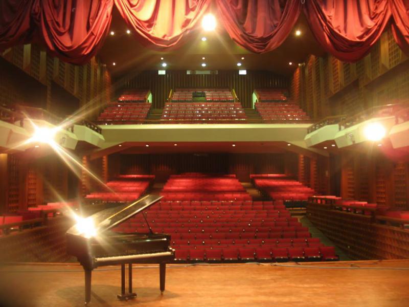 Inauguraron remozado Teatro Municipal del Cusco