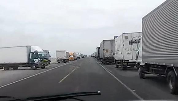 ​Tacna: Transportistas de carga pesada acatan paro en frontera de Perú y Chile [VIDEO]