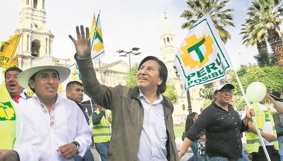 Alejandro Toledo promete aumento de sueldo mínimo a S/.950