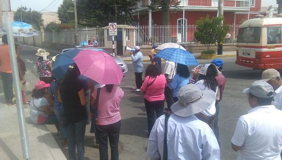 Sutep reclama legalidad de su huelga ante la Defensoría