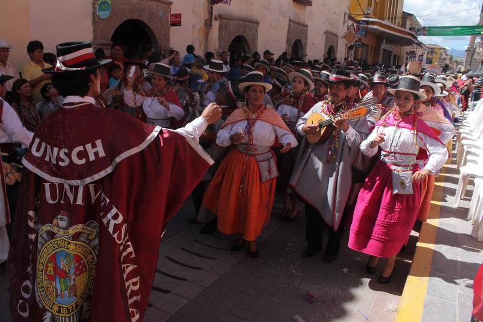 Así se viven los carnavales en Ayacucho (Fotos)