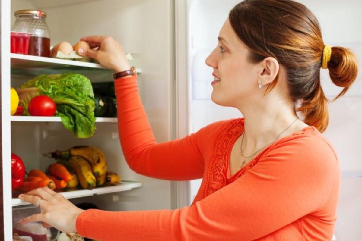 Sigue estas recomendaciones para congelar los alimentos de forma segura (Foto: Freepik)