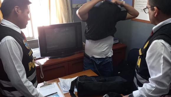 Agente penitenciario intentó ingresar cocaína al penal de Socabaya|FOTO: INPE