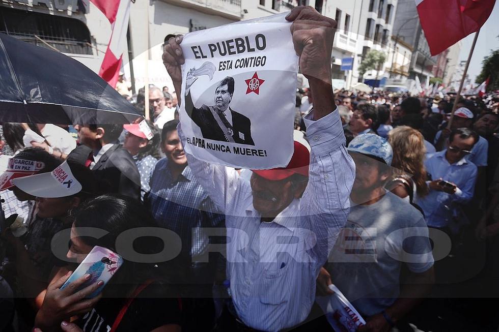 Alan García: Restos de expresidente fueron cremados en cementerio de Huachipa (VIDEOS y FOTOS)