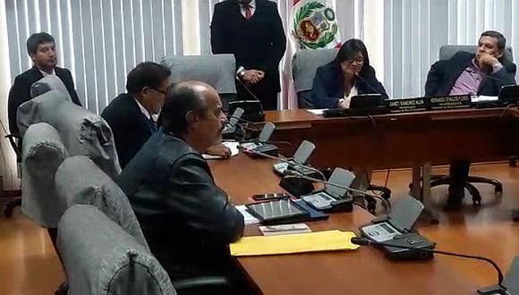 Mauricio Mulder y Alberto Quintanilla protagonizaron incidente en Comisión de Ética (FOTOS Y VIDEO)