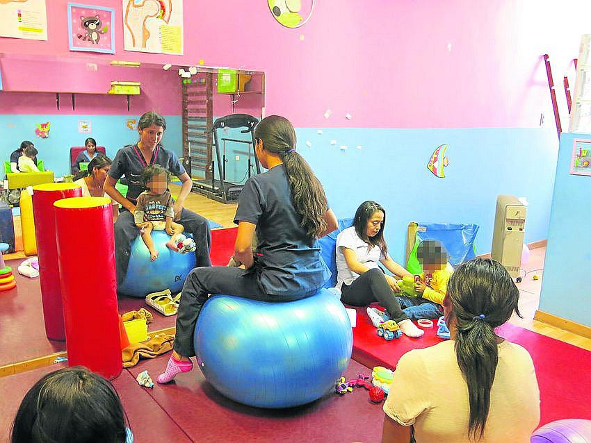 Arequipa: 68 niños esperan ayuda de arequipeños en la Teletón 2017