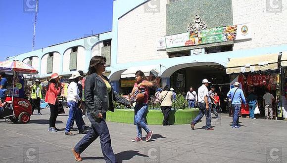 Arequipa: mercado San Camilo se moderniza con su nueva marca "El Colibrí"
