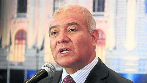 Congreso interpela a ministro del Interior Wilfredo Pedraza