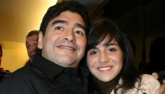 Hija de Maradona dijo que algunas personas "lo están matando sin que se dé cuenta"