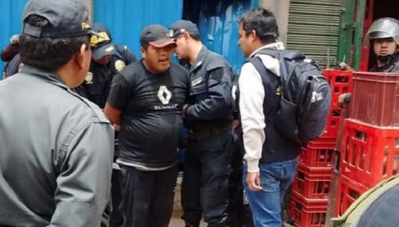 Ocho detenidos en operativo a locales donde adulteraban cerveza en Juliaca (VIDEO)
