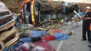 Imágenes impactantes de violento accidente en Jaén que dejó 12 muertos