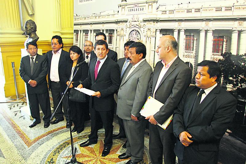 Gana Perú exige renuncia de Francisco Boza del IPD