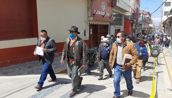 Pobladores reclamaran por la descontaminación del río Coata y del lago Titicaca. (Foto: Difusión)