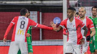 Miguel Araujo, defensa de la selección peruana, anotó un gol en la victoria de su equipo en Holanda