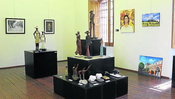 Artesanos y artistas locales participan en exposición Raíces