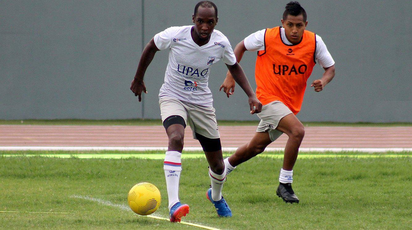 Carlos A. Mannucci: La "Noche Tricolor" a estadio lleno 